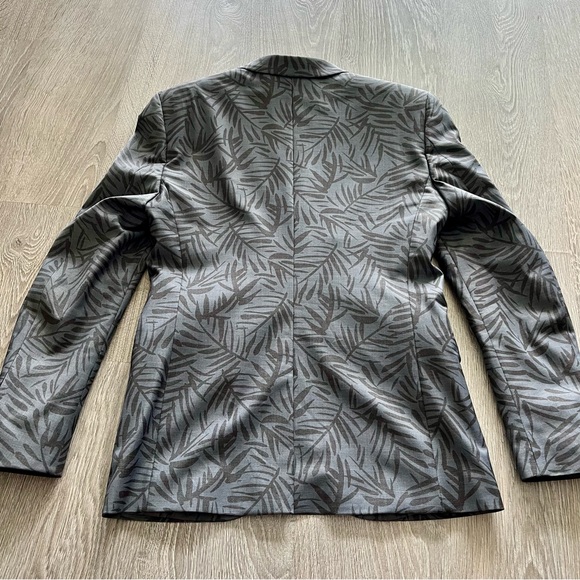 Topman men’s palm leaf print blazer - Picture 2 of 3